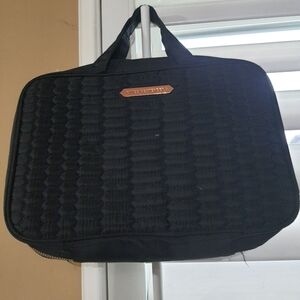 Aimee Kestenberg Cosmetic Bags & Cases for Women on Sale up to 90% Off:  Poshmark